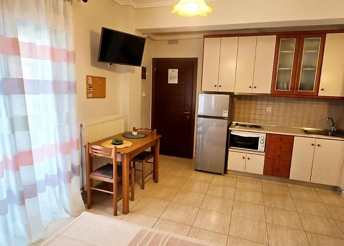 Anna Aparthotel 3*