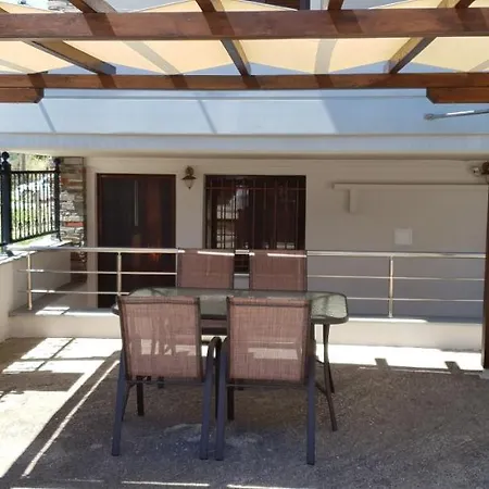 Anna Apartmanhotel Jeriszósz