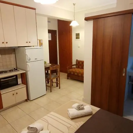 Anna Aparthotel