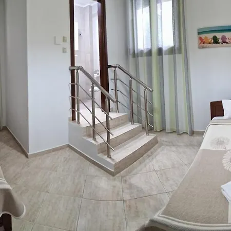 Apartmanhotel Anna Jeriszósz