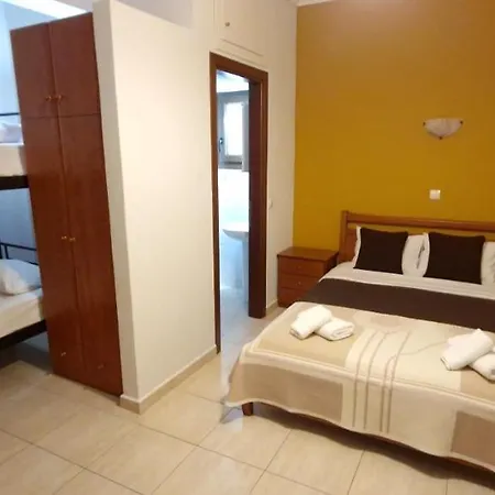 Anna Aparthotel *