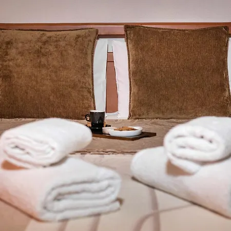 Anna Apartmanhotel Jeriszósz